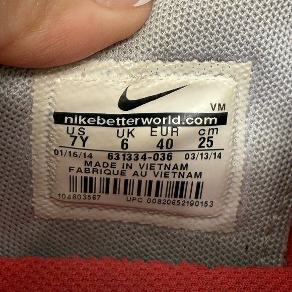 Nike 2014 Air Max Neon Pure Platinum Sneakers Youth size 7 Women's size 8.5 - Picture 6 of 8